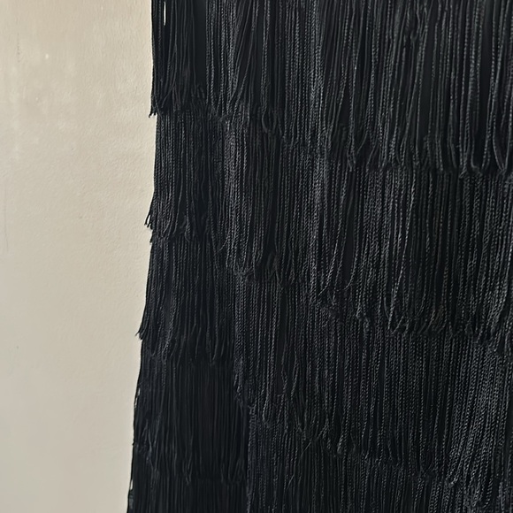 Express Tassel Skirt – Size 8, Black, Excellent Condition - Picture 3 of 4